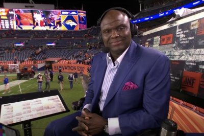 Announcers-Booger-McFarland-Joe-Tessitore-pulled-from-Monday-Night-Football.jpg