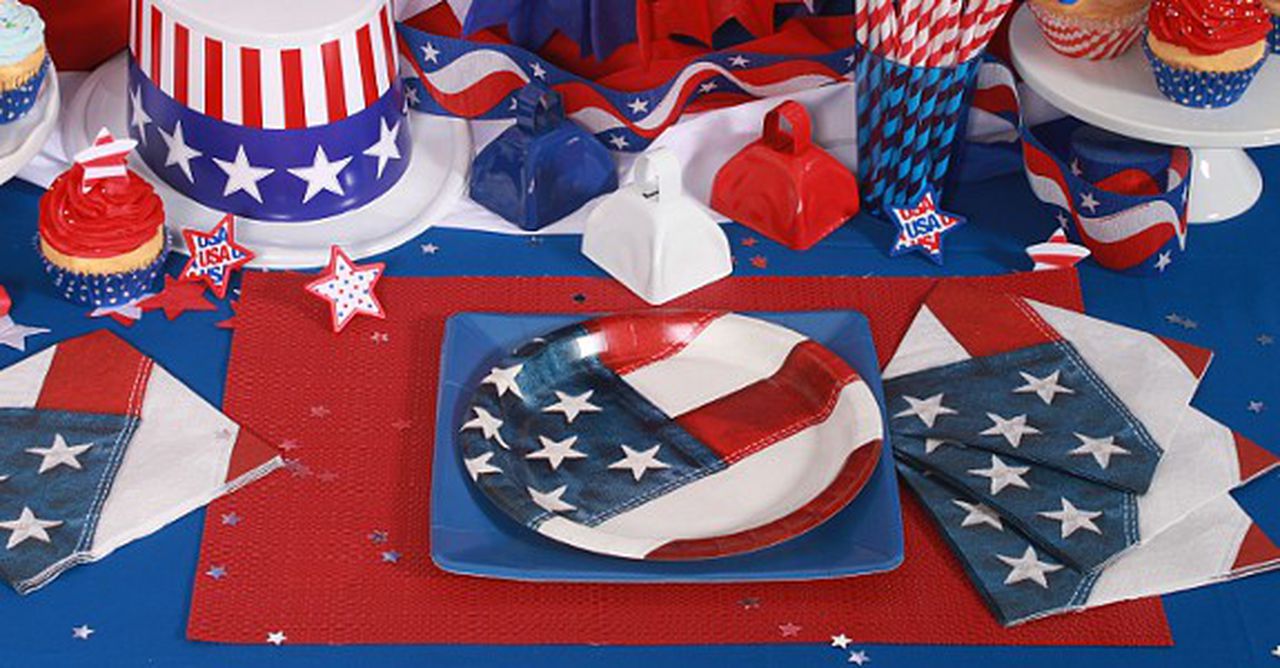 3716-patriotic-party-supplies-footer.jpg